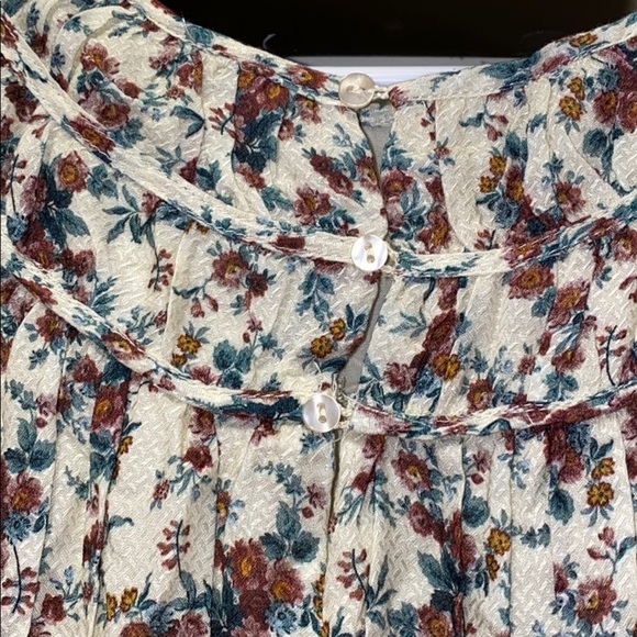 Floral‎ Zara dress - Picture 5 of 6